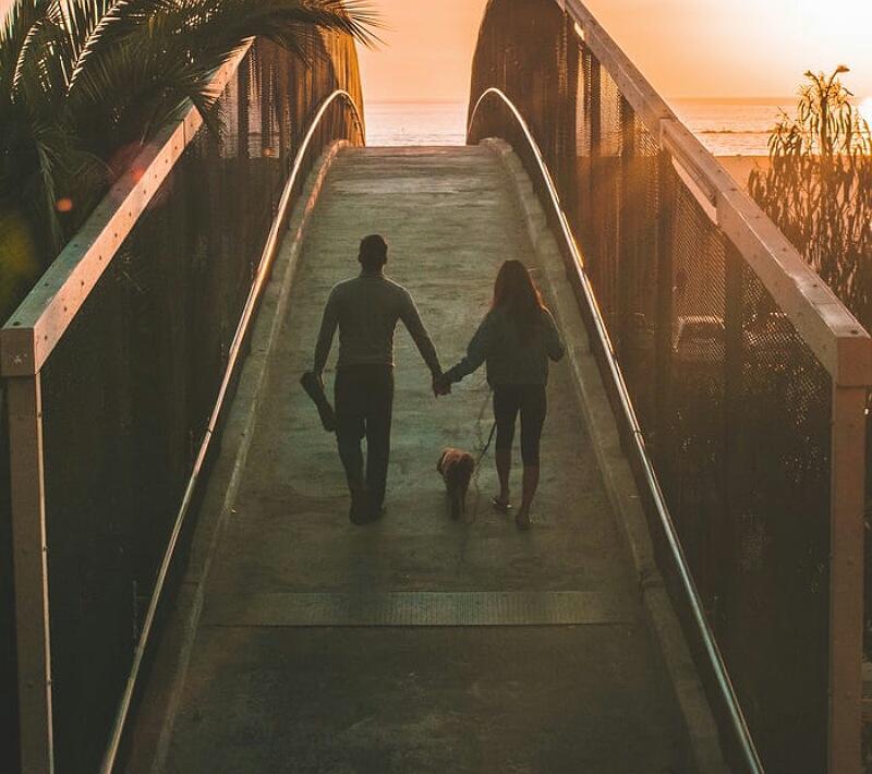 6 Dating Tips For Introverts