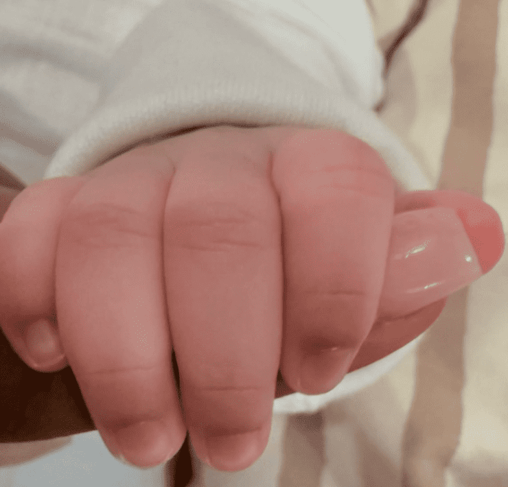 Toke Makinwa Welcomes Baby Yakira 