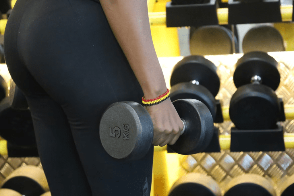 10 Simple Exercises that can be done at home for women to get that Hourglass Body Shape